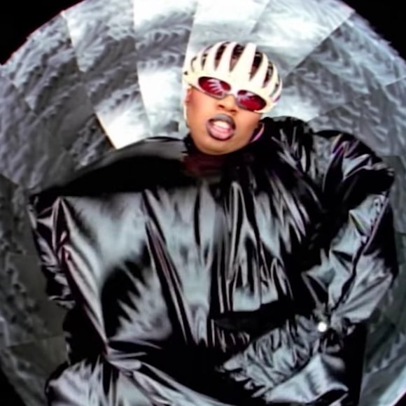 Vintage GAP Y2K Missy Elliott Style Shiny Puffer - Picture 5 of 10